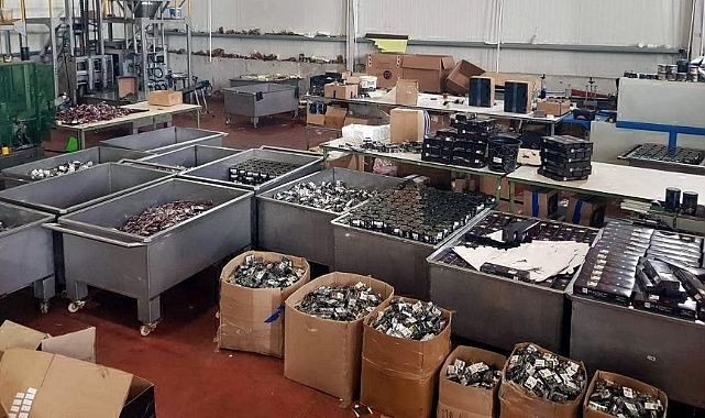 Tonlarca Kaçak Nargile Tütünü Ele Geçirildi