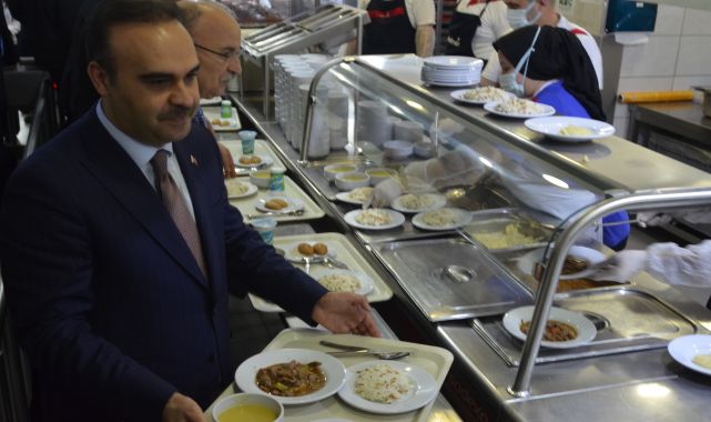 Bakan Kacır: Uzay bilimi ve teknolojilerinde de başarı hikayesi yazacağız