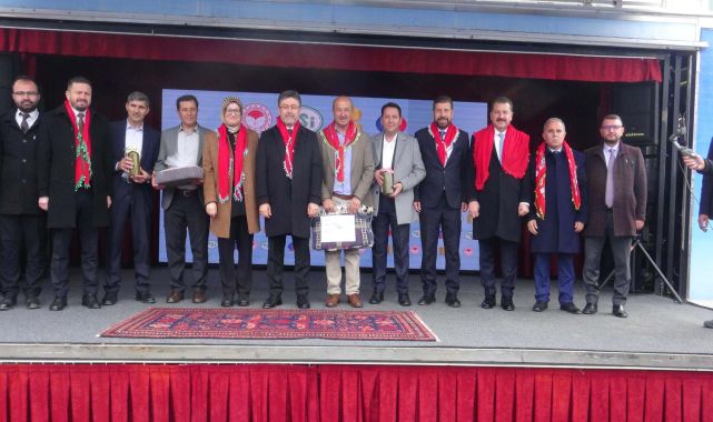 Bakan Yumaklı: Siyasette güvenli limandır AK Parti