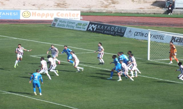 Bandırmaspor - Bodrum FK:  0-0