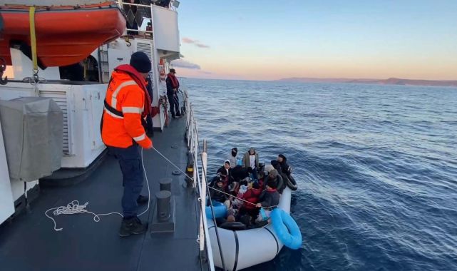 Çanakkale açıklarında 79 kaçak göçmen yakalandı