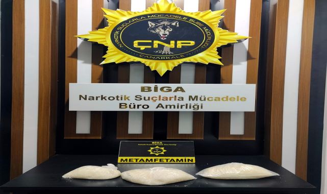 Çanakkale'de 1 kilo metamfetamin yakalanan 3 şüpheliye gözaltı