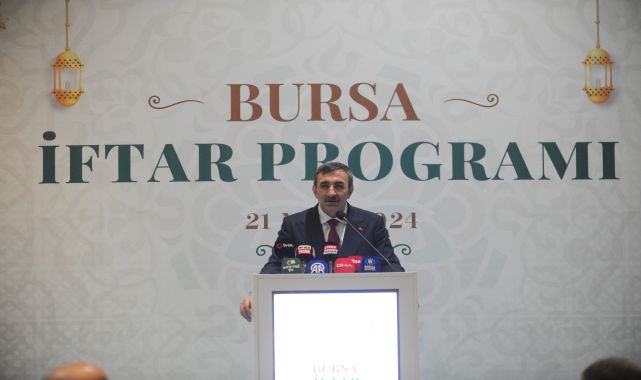 Cevdet Yılmaz: Laf edenler, algı oluşturanlar değil, gerçek belediyecilik yapanlar kazanacak