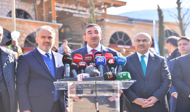 Cevdet Yılmaz: Laf edenler, algı oluşturanlar değil, gerçek belediyecilik yapanlar kazanacak