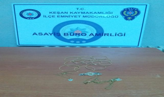 Düşük ayarlı bilezikleri kuyumcuya bozdurmak isterken yakalandı