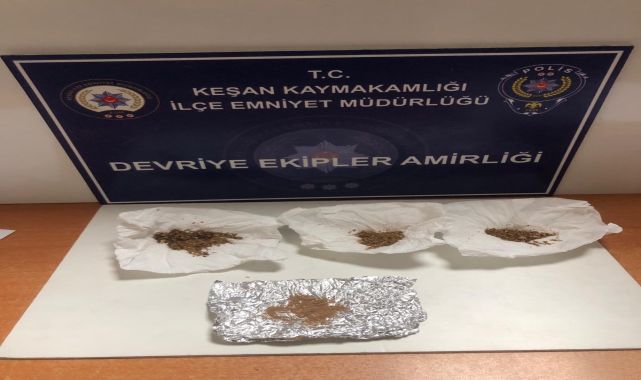 Edirne’de uyuşturucuyla yakalanan 4 şüpheliye gözaltı