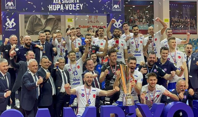 Erkekler Kupa Voley&#039;de şampiyon Halkbank oldu