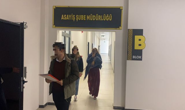 Hırsızlık şüphelisi, kucağındaki bebeğiyle gözaltına alındı