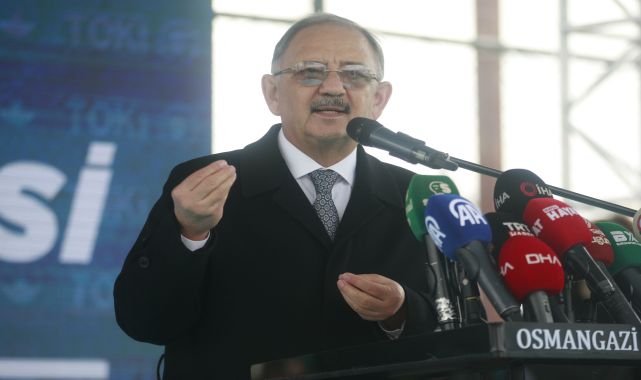 Özhaseki: Yalanlarla devam eden sanal dünyada kendilerini kahraman gibi gösterme yiğitliğini devam ettiriyorlar