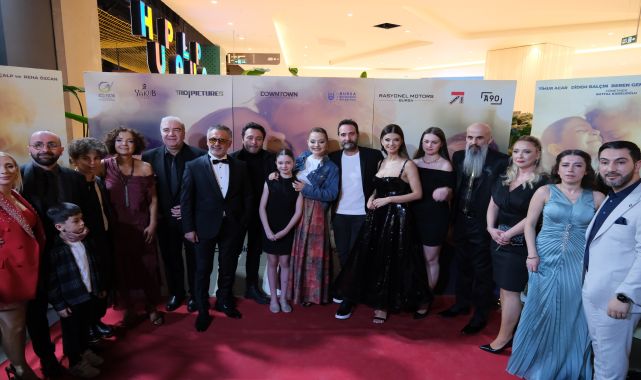 'Sırrını Biliyorum' filminin galası Bursa'da yapıldı