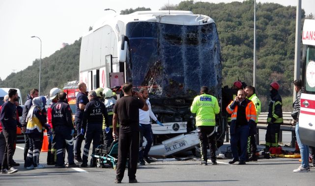 TEM'de zincirleme kaza: 1'i ağır 9 yaralı