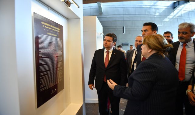Bursa’nın Fethi Şenlikleri, sempozyum ve sergiyle başladı