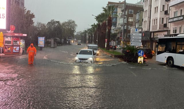 Çanakkale Valiliği'nden 'sağanak' uyarısı