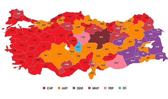 CHP Türkiye'de Değişim İle Kazandı