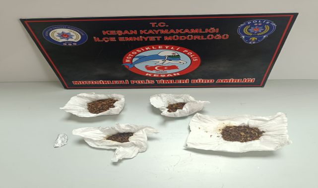 Edirne’de üzerlerinde uyuşturucu ve silahla yakalanan 9 şüpheliye gözaltı