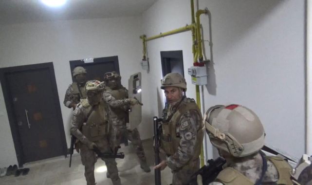 'Mahzen-32' operasyonunda örgüt lideri Saral'ın da aralarında olduğu 27 şüpheli adliyede