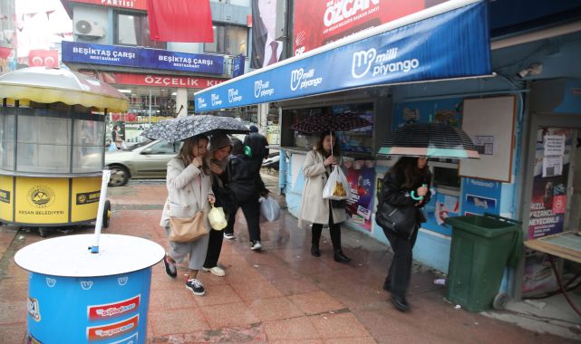 Meteoroloji'den 'Çok Kuvvetli Yağış' Uyarısı