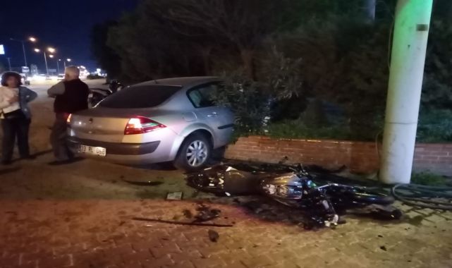 Restorana girmek için manevra yapan otomobil ile motosiklet çarpıştı: 1 ölü