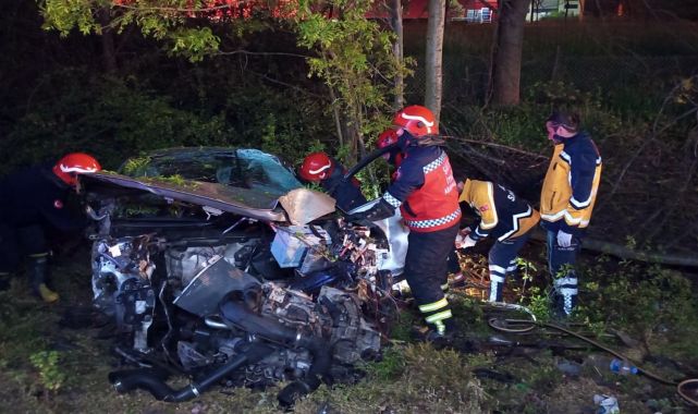 Şarampole devrilen otomobilin sürücüsü ağır yaralandı