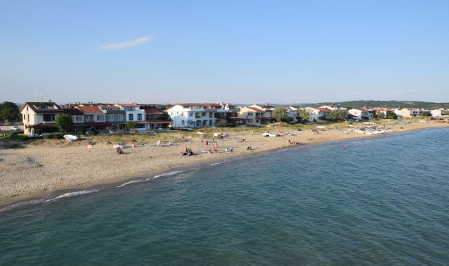 Saros’ta yazlıklarını belgesiz kiraya veren 6 kişiye 600 bin lira ceza