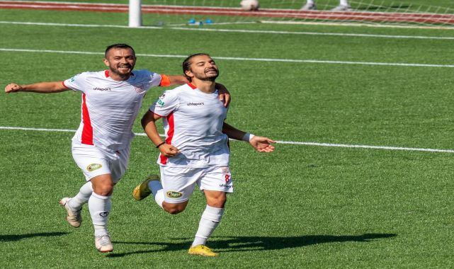 Ayvalıkgücü tam yol devam