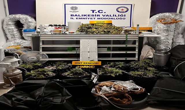 Ayvalık'ta uyuşturucu imalathanesine dönen eve operasyon