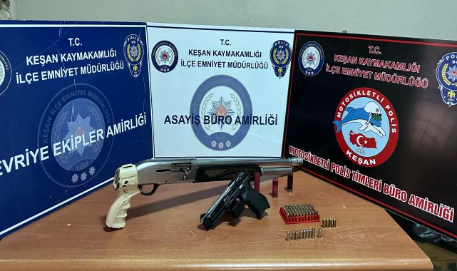 Çayına uyuşturucu karıştırdığını iddia ettiği kişinin evine pompalı tüfekle ateş açtı