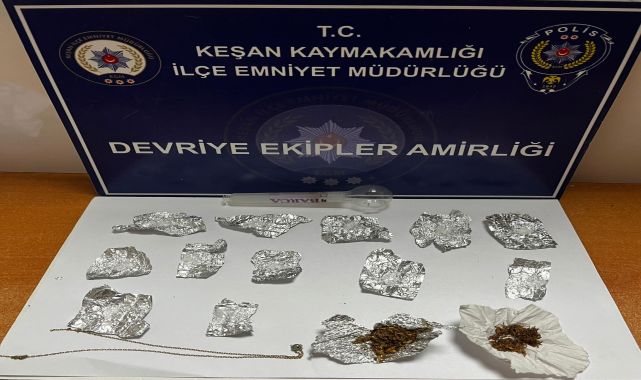 Edirne’de uyuşturucuyla yakalanan 4 şüpheliye gözaltı