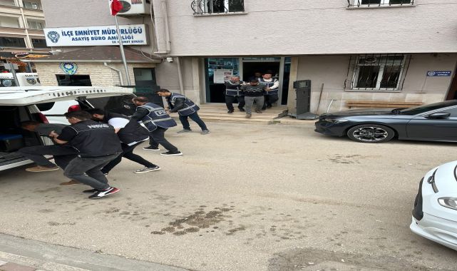Kayınbiraderlerini öldürmekten gözaltına alınan enişte 2 kardeşi tutuklandı