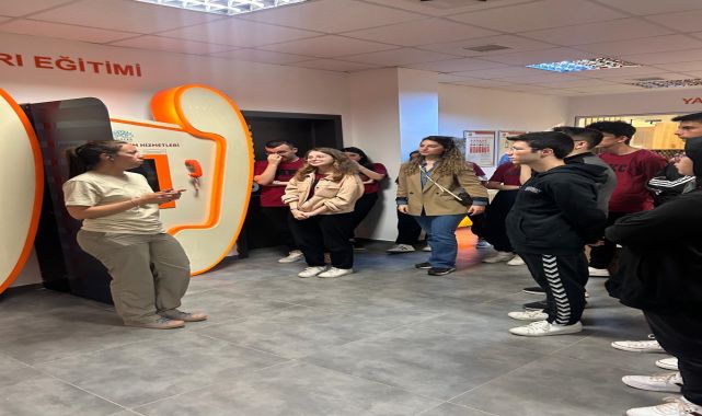 Nilüfer Belediyesi'nden öğrencilere afet ve acil durum eğitimi