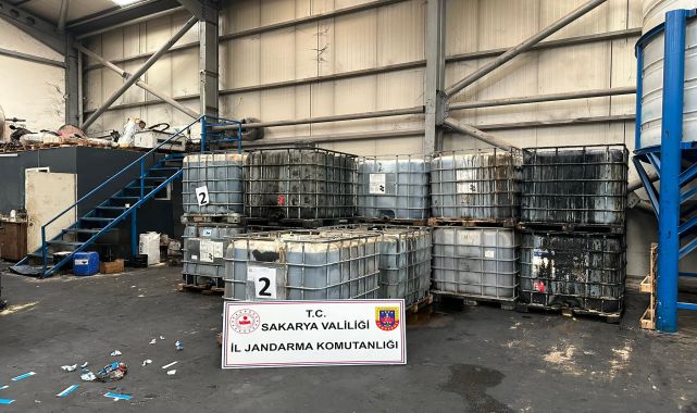 Sakarya'da 220 ton kaçak akaryakıt ele geçirildi