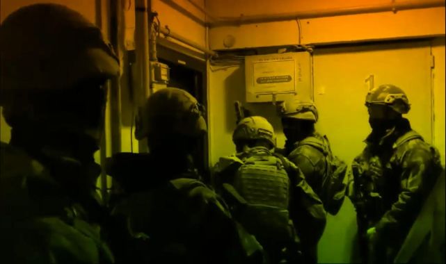 Silahlı suç örgütüne operasyon: 29 gözaltı