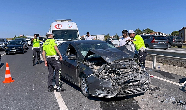 Bayram Trafiğinde Peş Peşe Kaza! 1'i Çocuk 5 Yaralı
