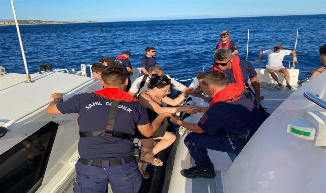 Çanakkale&#039;de antik kentteki yangında mahsur kalan 99 kişiyi Sahil Güvenlik kurtarmış