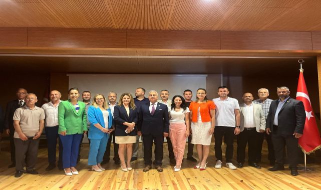 Edirne Merkez Mahalle Muhtarları Derneği'nden ilk genel kurul