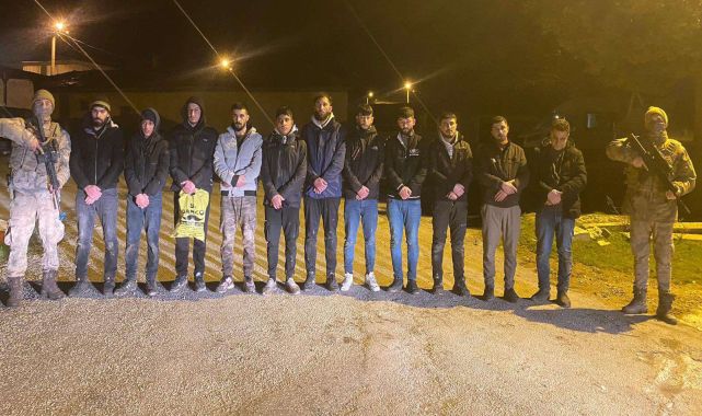 Edirne’de 20 kaçak göçmen ile 1 organizatör yakalandı