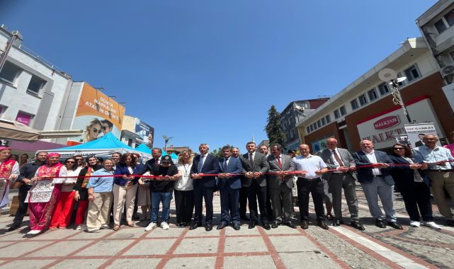 Edirne'de, Hayat Boyu Öğrenme Haftası'nda el emeği ürünler sergilendi