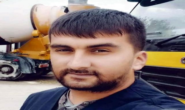 Beton mikesri devrildi! 1 ölü