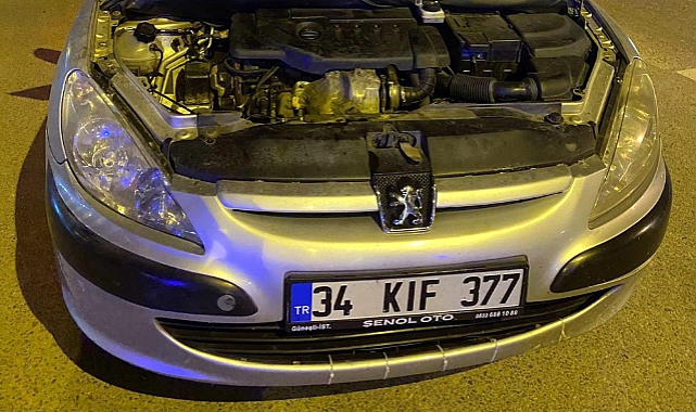 Sahte plakalı otomobilin sürücüsünün 11 suç kaydı çıktı