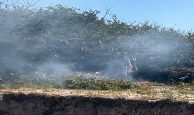 Saros'ta ormanda ateş yakanlara tepki kamerada