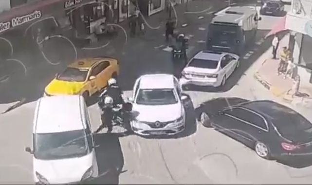 'Dur' ihtarına uymayan sürücü polise çarptı