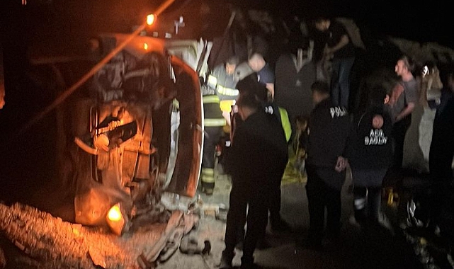 Trafiğe Kapalı Yola Giren Kamyonet Şarampole Devrildi, 1 Ölü