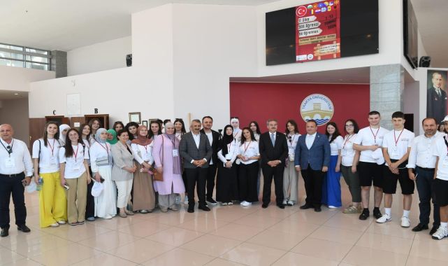 Edirne'de Balkanlar'dan gelen öğrenciler için yaz kampı açılışı yapıldı