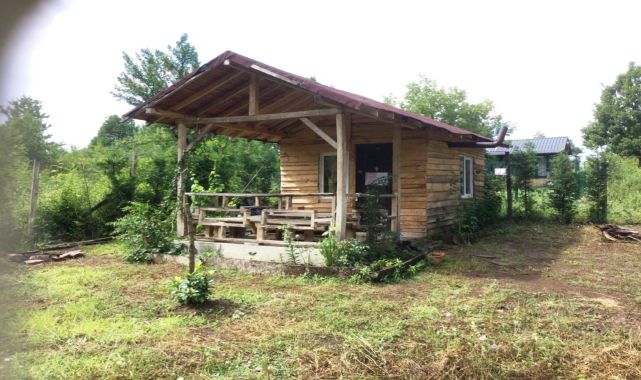 Kocaeli'de kaçak bungalov ve benzeri 11 yapı yıkıldı