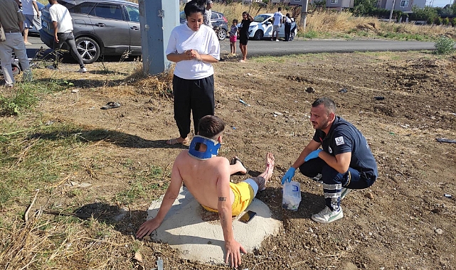 Otomobille Çarpışan Motosiklet Sürücüsü Yaralandı