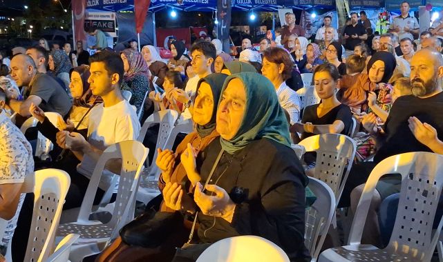 17 Ağustos depreminin 25'inci yılında Gölcük'te anma töreni düzenlendi