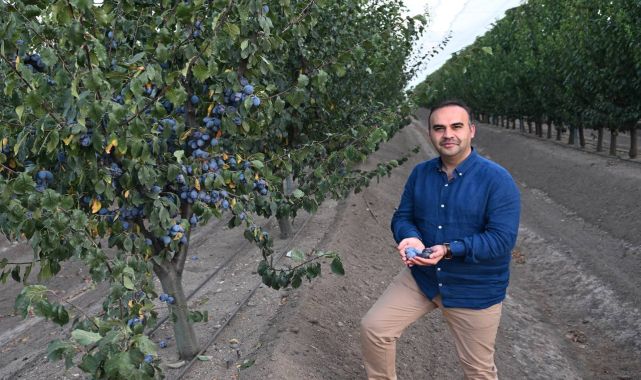 Bakan Kacır, HEKTAŞ'ı ziyaret etti