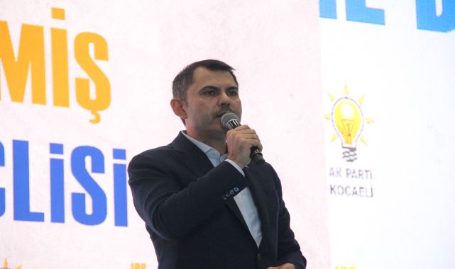 Bakan Kurum: Paris'te, Roma'da parti yapmaya geldiğinde kaynakları, paraları hemen buluveriyorsunuz