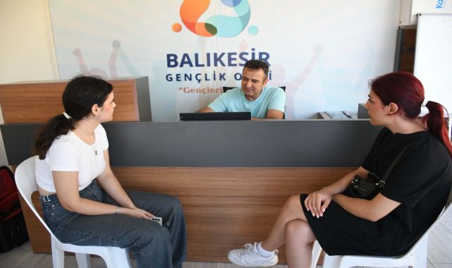 Balıkesir'de üniversite tercih desteğinden binin üzerinde öğrenci yararlandı