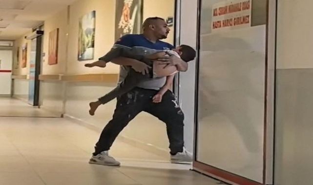 Balkondan düşen Mahmut'u hastaneye babası ve komşusu yetiştirdi